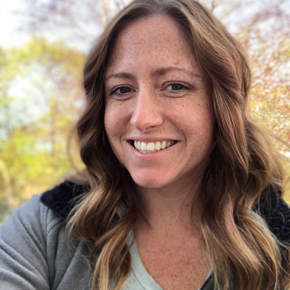 Meet your Posher, Alesha
